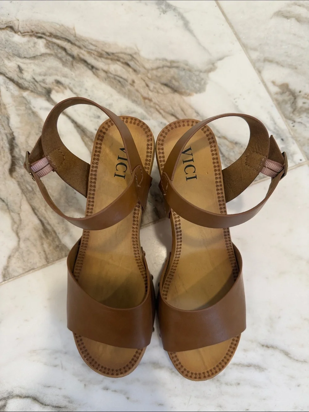 Vici stylish brown